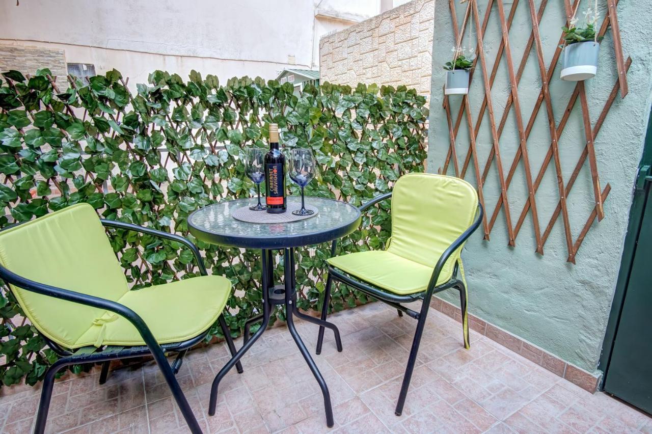 Corfu  F&X City House מראה חיצוני תמונה