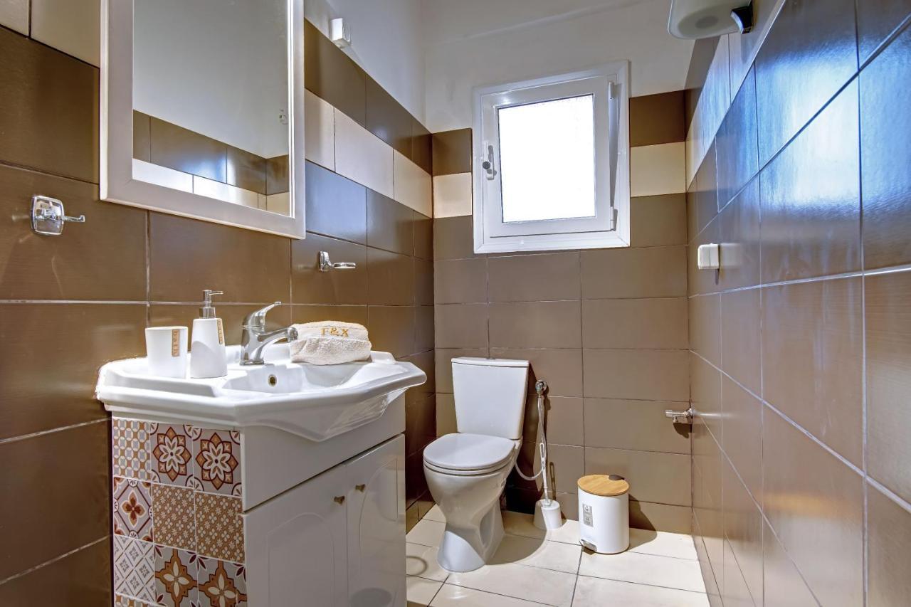 Corfu  F&X City House מראה חיצוני תמונה