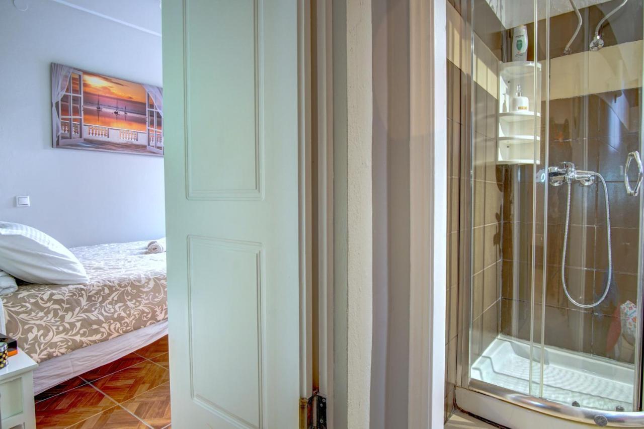 Corfu  F&X City House מראה חיצוני תמונה